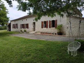 Maison au calme à la campagne dans le Quercy avec piscine et spa gonflable